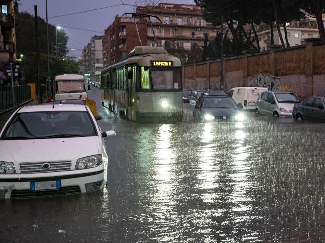 MALTEMPO – ALLAGAMENTI E DANNI IN TUTTA LA REGIONE (video)