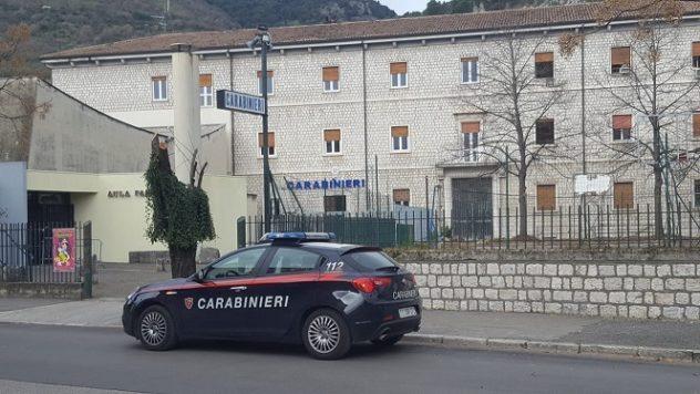 PIEDIMONTE S. GERMANO: RAPINA UNA STUDENTESSA CON UN COLTELLO, FERMATO