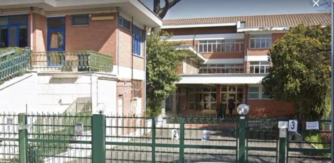 ROMA: CONTAGI A SCUOLA, CHIUSO L’ISTITUTO. E’ IL PRIMO NEL LAZIO
