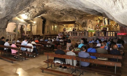 SUD PONTINO: FEDELI IN PELLEGRINAGGIO A PADRE PIO (video)