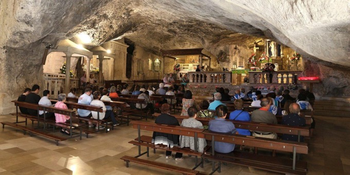 SUD PONTINO: FEDELI IN PELLEGRINAGGIO A PADRE PIO (video)