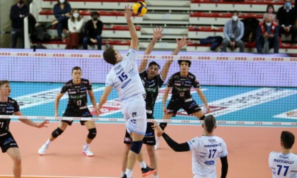 PALLAVOLO SUPERLEGA: LA TOP VOLLEY CEDE A PADOVA AL TIE BREAK (VIDEO)