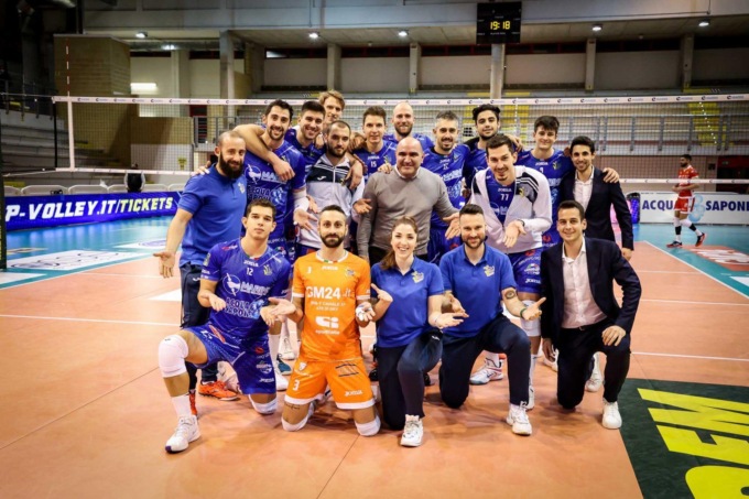 PALLAVOLO SUPERLEGA: TOP VOLLEY CISTERNA-RAVENNA 3-0 (VIDEO)