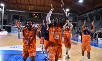BASKET LEGA DUE: BENACQUISTA LATINA, ANCORA UN SUCCESSO