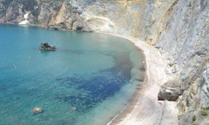 PONZA: SPIAGGIA CHIAIA DI LUNA, QUANTIFICATO DANNO ERARIALE (VIDEO)