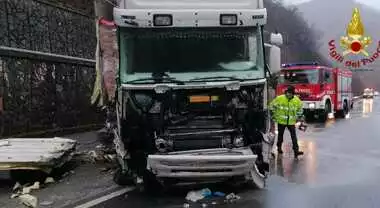 RIETI: INCIDENTE, SALARIA CHIUSA PER ORE