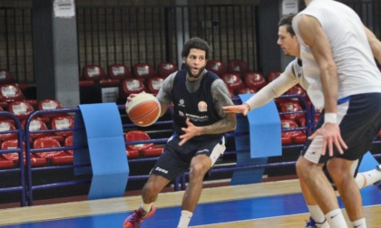 BASKET LEGA DUE: BENACQUISTA LATINA SCONFITTA IN CASA DA CENTO (VIDEO)