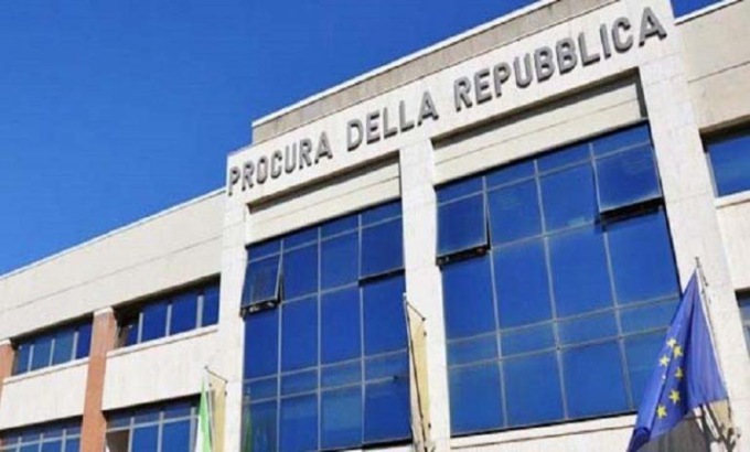 LADISPOLI: RISSA TRA MINORENNI, RAGAZZO FERITO