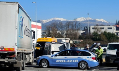 FROSINONE: INCIDENTE SUL LAVORO,  OPERAIO MUORE SCHIACCIATO DA UN CAMION (FOTO)