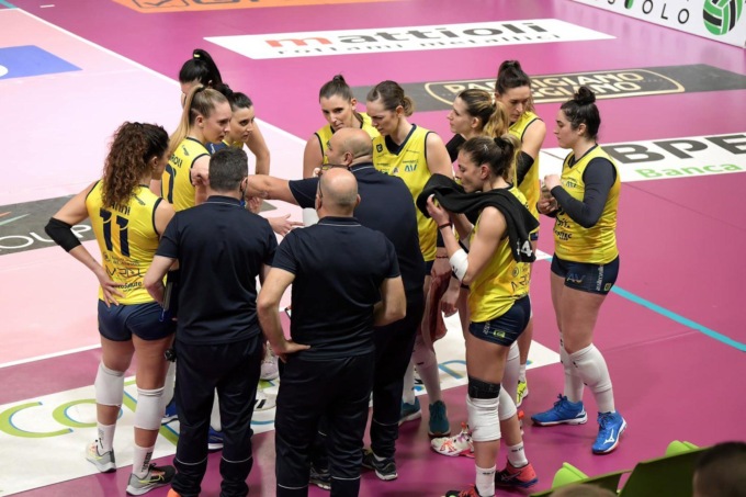 PALLAVOLO A2 FEMMINILE: SASSUOLO-ASSITEC SANT’ELIA 3-0