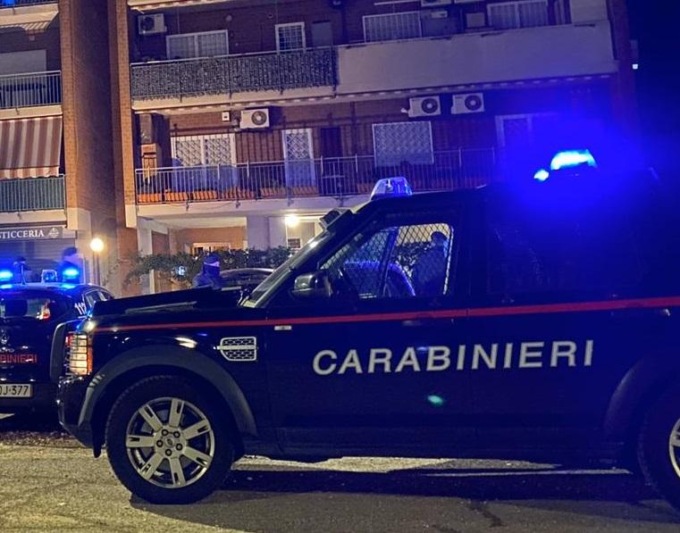 ROMA: PRESTITI AD INTERESSI DA CAPOGIRO, ARRESTATO