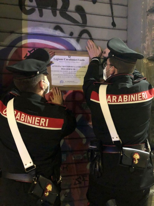 ROMA: MINIMARKET CHIUSI ALLE 22, 15 GIOVANI MULTATI E 4 LICENZE SOSPESE