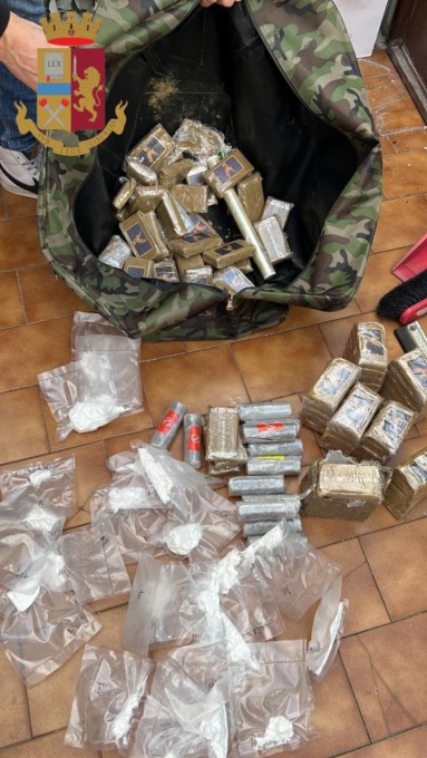 ROMA: DROGA, ANCORA 5 ARRESTI