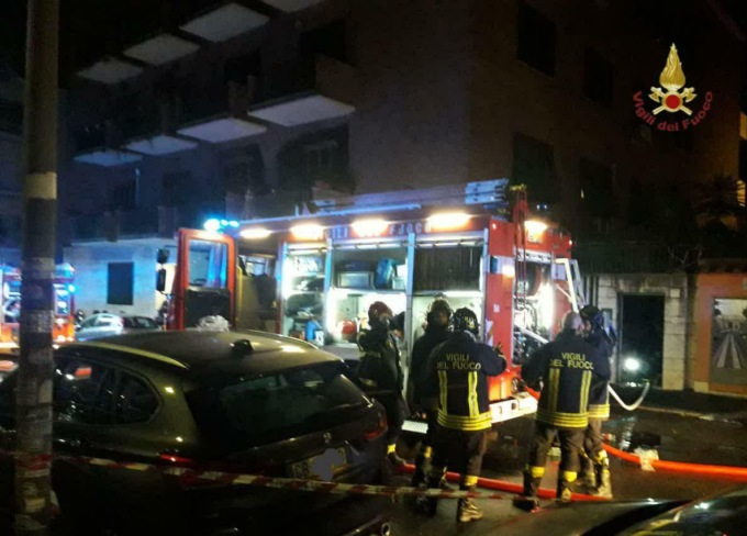 ROMA: INCENDIO IN UN APPARTAMENTO AL CIRCO MASSIMO