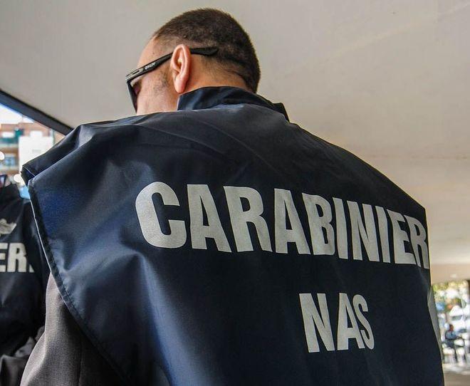 LATINA: ESTETISTA SI FINGEVA FISIOTERAPISTA, DENUNCIATA DAI NAS