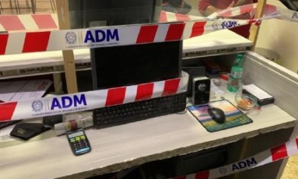 ROMA: SEQUESTRATA UNA SALA SCOMMESSE SUL LITORALE