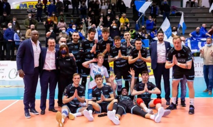 PALLAVOLO A3: TUSCANIA, SCACCO MATTO ALLA CAPOLISTA