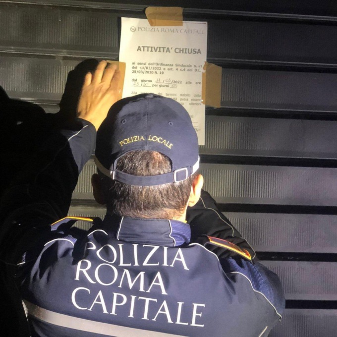 ROMA: ORDINANZA MINIMARKET, 24 ATTIVITA’ CHIUSE SOLO NELLA SERATA DI IERI