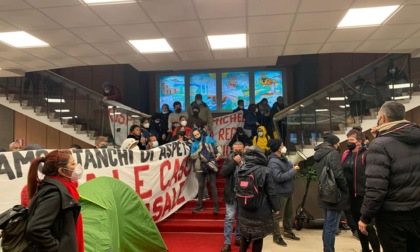 ROMA: MOVIMENTI PER LA CASA OCCUPANO LA REGIONE LAZIO