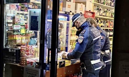 ROMA: MALA MOVIDA, CHIUSI 4 SUPERMARKET