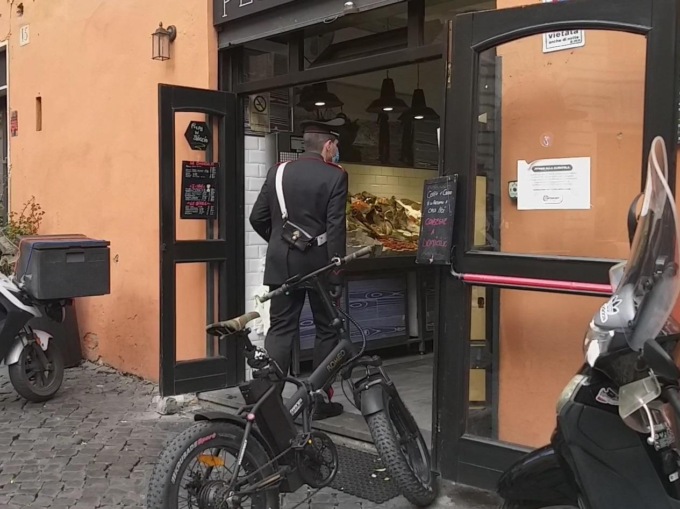 ROMA: CONTROLLI ANTI-COVID, DENUNCE E SANZIONI