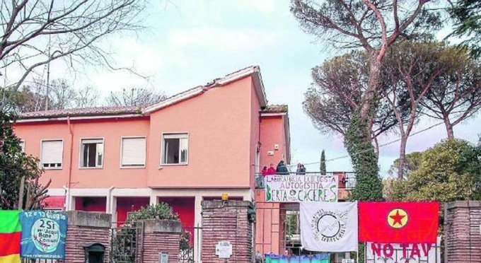 ROMA: ATTIVISTI AMBIENTE, SGOMBERATO IMMOBILE OCCUPATO