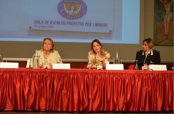 LATINA: DONNE, UNA RETE PER USCIRE DALLA VIOLENZA
