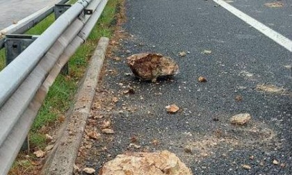 FRANA IN A24: CHIUSO UN TRATTO IN DIREZIONE ROMA
