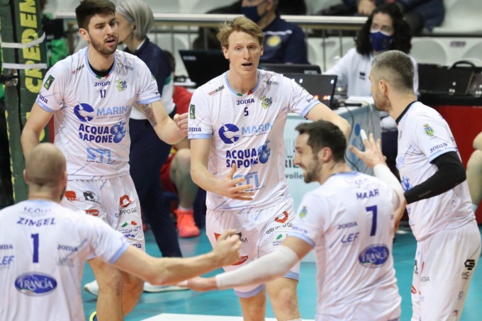 PALLAVOLO SUPERLEGA: TOP VOLLEY, VITTORIA E SALVEZZA