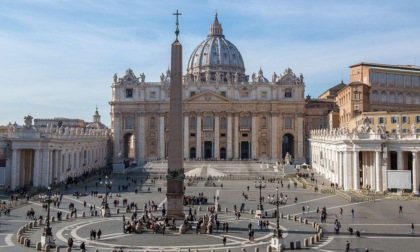 CIAMPINO: FINTO CARABINIERE PROMETTE LAVORO IN VATICANO