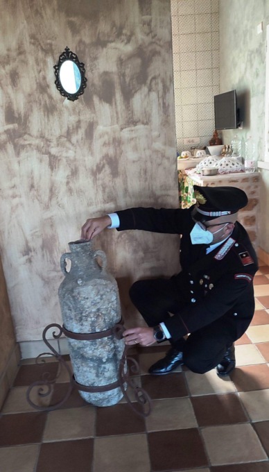 NETTUNO: REPERTI ARCHEOLOGICI IN CASA, IL SEQUESTRO