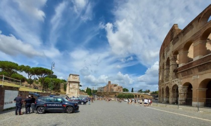 ROMA: CONTROLLI IN CENTRO, SANZIONATI 4 VENDITORI AMBULANTI ABUSIVI
