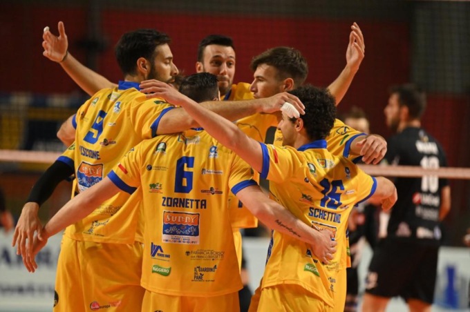 PALLAVOLO A3: PLAY OFF, SABAUDIA DI REGALA LO SPAREGGIO. TUSCANIA ELIMINATA