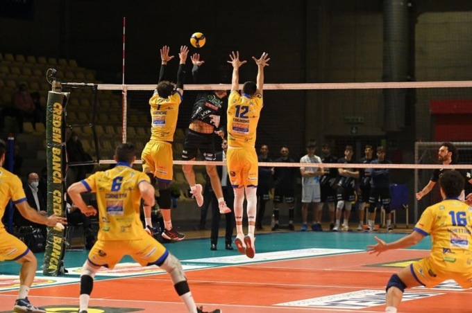 PALLAVOLO A3: PLAY OFF, SCONFITTE SABAUDIA E TUSCANIA
