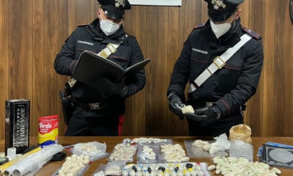 ROMA: EROINA A TORRE ANGELA, QUATTRO ARRESTI