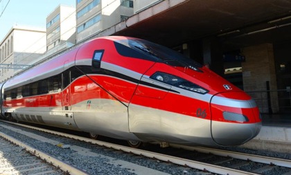 ROMA: INCIDENTE SUL LAVORO, FOLGORATO OPERAIO TRENITALIA