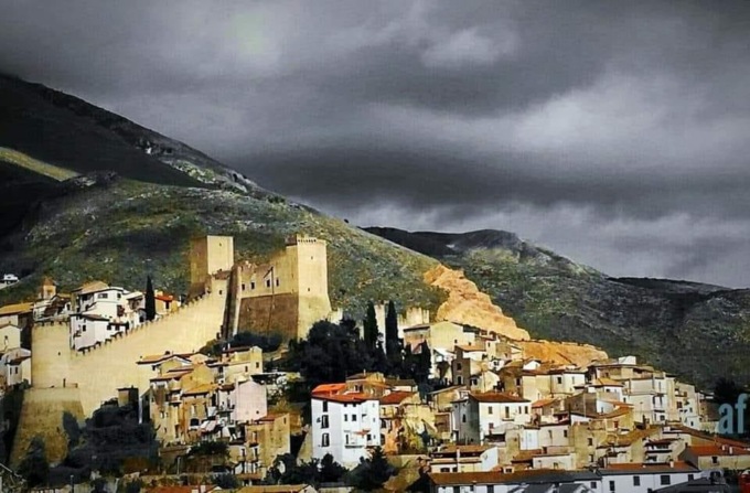 ITRI: RIAPRE IL CASTELLO