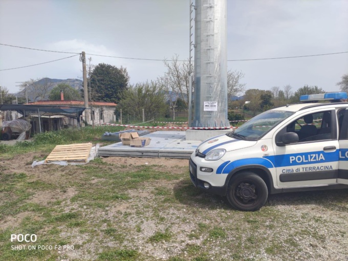 TERRACINA: SEQUESTRATA ANTENNA DI TELEFONIA