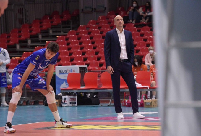 PALLAVOLO SUPERLEGA: TOP VOLLEY SCONFITTA A PIACENZA