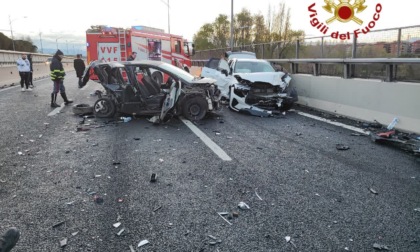 ROMA: TAMPONAMENTO A CATENA, 13 FERITI DI CUI 3 IN CODICE ROSSO