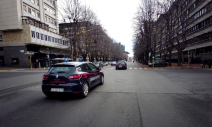 ROMA: TENTANO DI RAPINARE UN ANZIANO IN STRADA, BLOCCATI E ARRESTATI