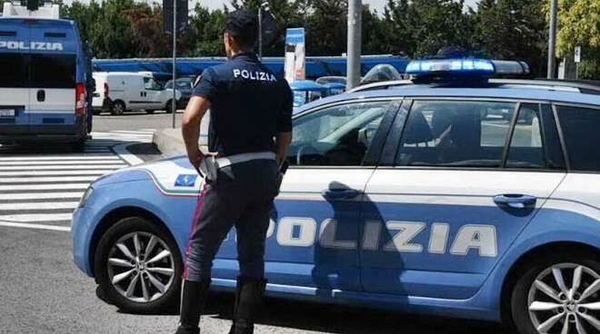 LATINA: CONTROLLI STRAORDINARI DELLA POLIZIA