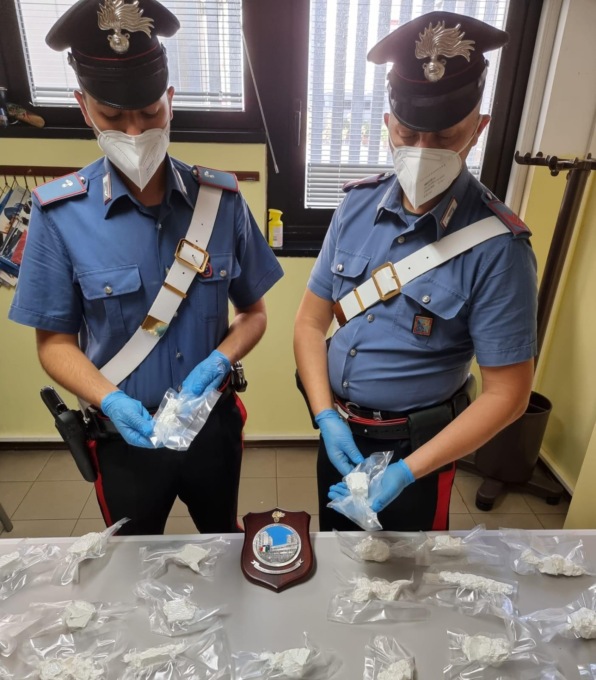 ROMA: CONTROLLI ANTIDROGA
