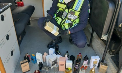 CIAMPINO: PROFUMI SPROVVISTI DI TRACCIABILITA' SEQUESTRATI AL MERCATO SETTIMANALE