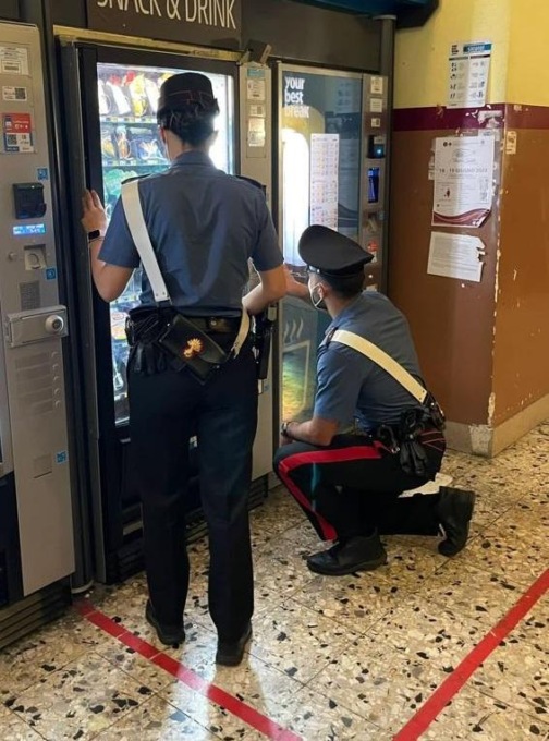 ROMA: FURTI, TRE ARRESTI