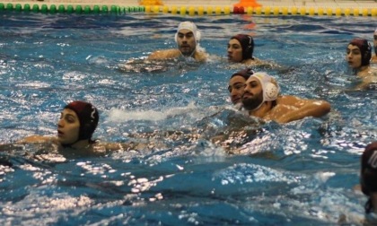 PALLANUOTO: IMPRESA DEL ROMA NUOTO. SIS ROMA ALLO SPAREGGIO