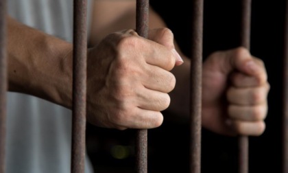 VELLETRI: DETENUTO UCCIDE COMPAGNO DI CELLA