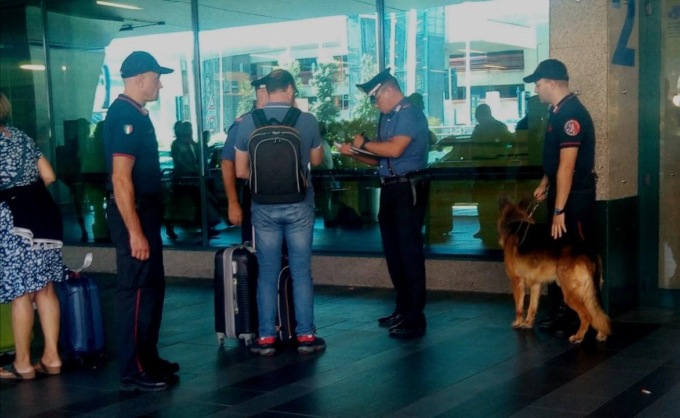 FIUMICINO: TENTATO FURTO ALL’AEROPORTO, 3 DENUNCE