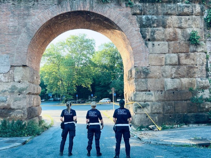 ROMA: CROLLO PORTA MAGGIORE, TRAFFICO DEVIATO