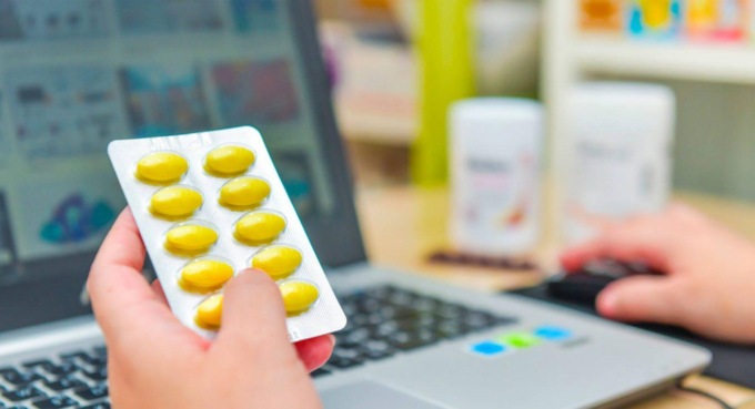 ROMA: FARMACI ONLINE, 61 SITI OSCURATI DAI NAS IN TUTTA ITALIA